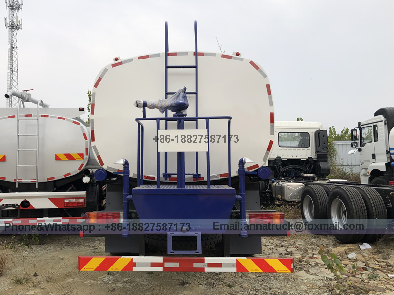Dongfeng Water Cart (4) Dongfeng Water Cart (4)