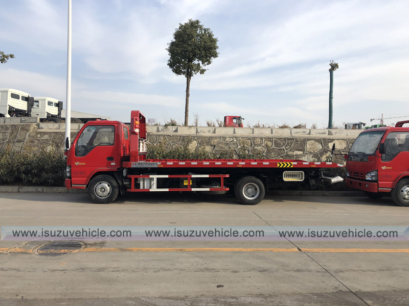 ISUZU Wrecker Tow Truck (2) ISUZU Wrecker Tow Truck (2)