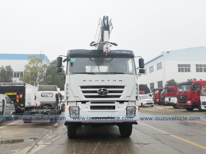 IVECO Truck Mounted Crane (2) IVECO Truck Mounted Crane (2)