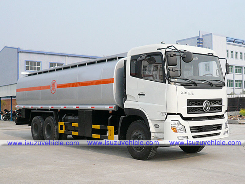 Dongfeng Kingland 25,000 Liters Oil Transport Truck5 (4) Dongfeng Kingland 25,000 Liters Oil Transport Truck5 (4)