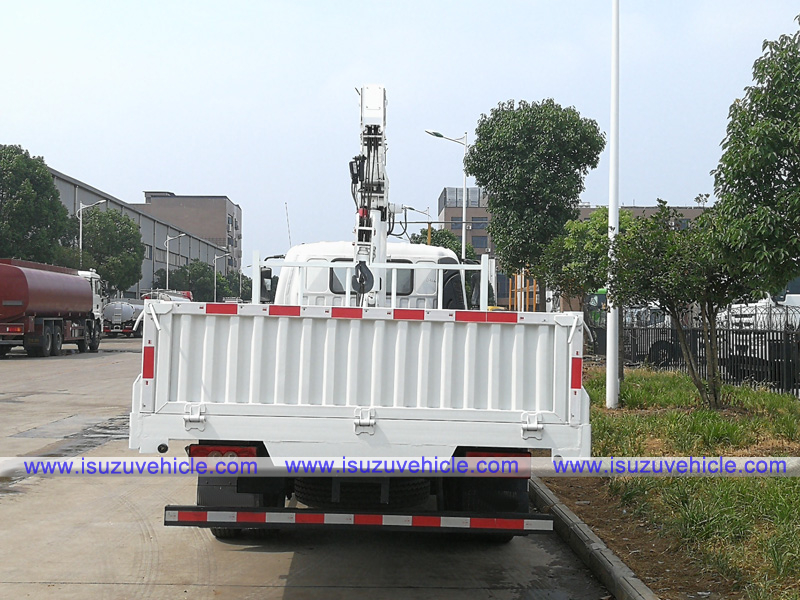 3.2 Tons Truck Mounted Crane Foton (5) 3.2 Tons Truck Mounted Crane Foton (5)