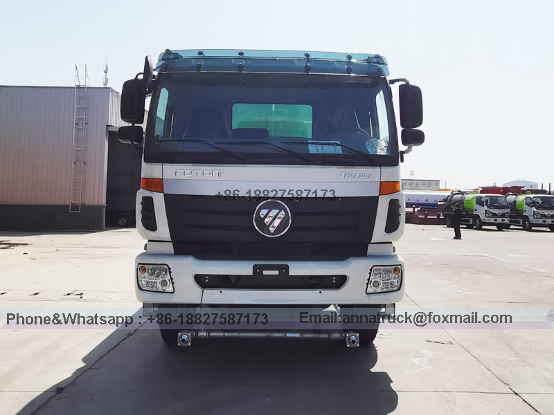 FOTON Water Distributor Truck (2) FOTON Water Distributor Truck (2)