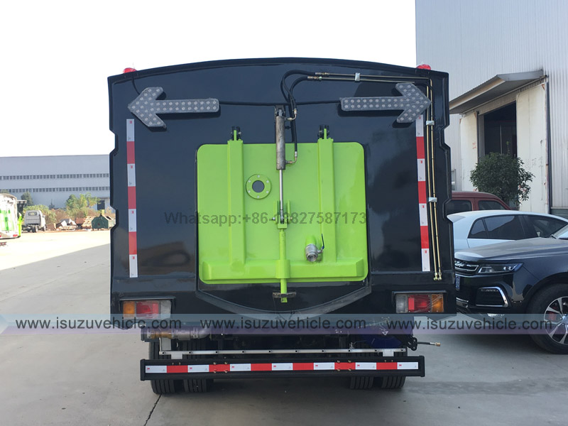 Road Washing Truck-2 Road Washing Truck-2