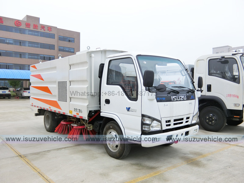 ISUZU Street Sweeper Truck (4) ISUZU Street Sweeper Truck (4)