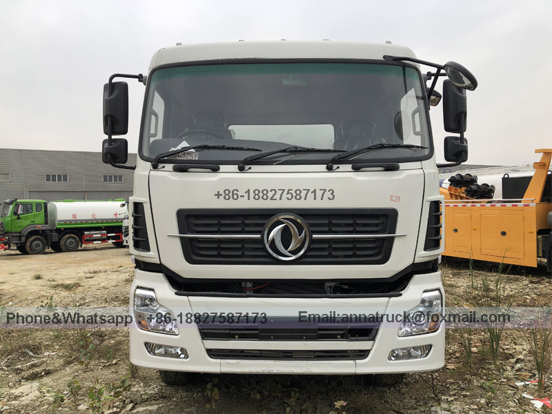 Dongfeng Water Cart (2) Dongfeng Water Cart (2)