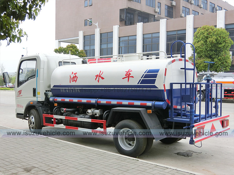 4,000 Litres Mobile Water Sprinler Truck (4) 4,000 Litres Mobile Water Sprinler Truck (4)