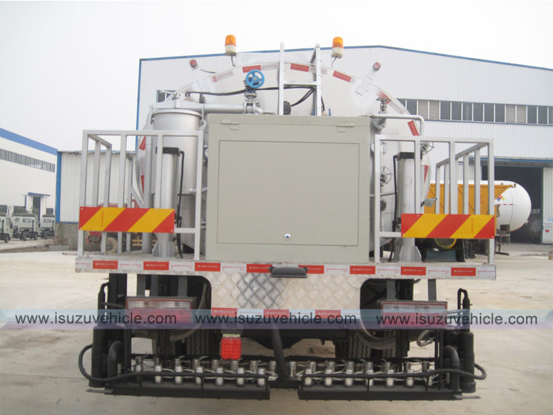 Asphalt Distribut Truck-5 Asphalt Distribut Truck-5