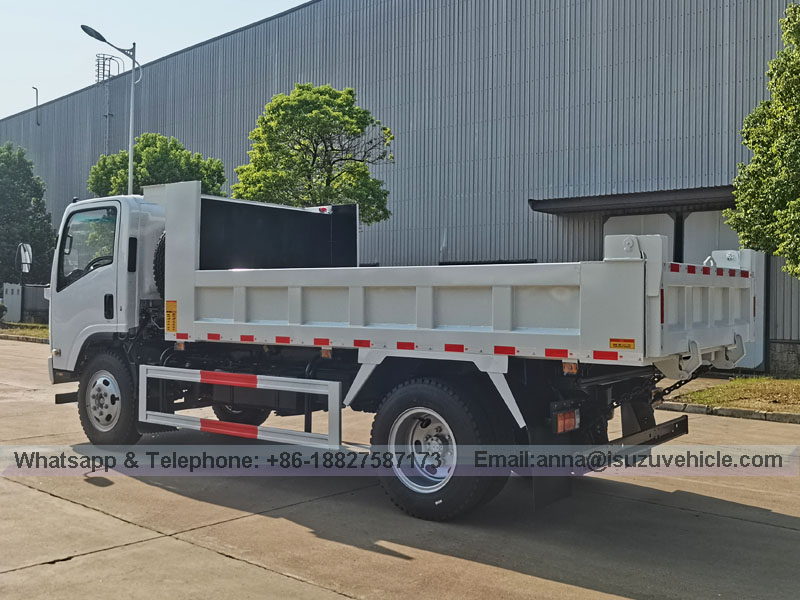 ISUZU 3-5 tons Dump Tipper