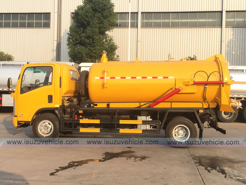 ISUZU 6,000 Liters Sewage Vacuum Truck