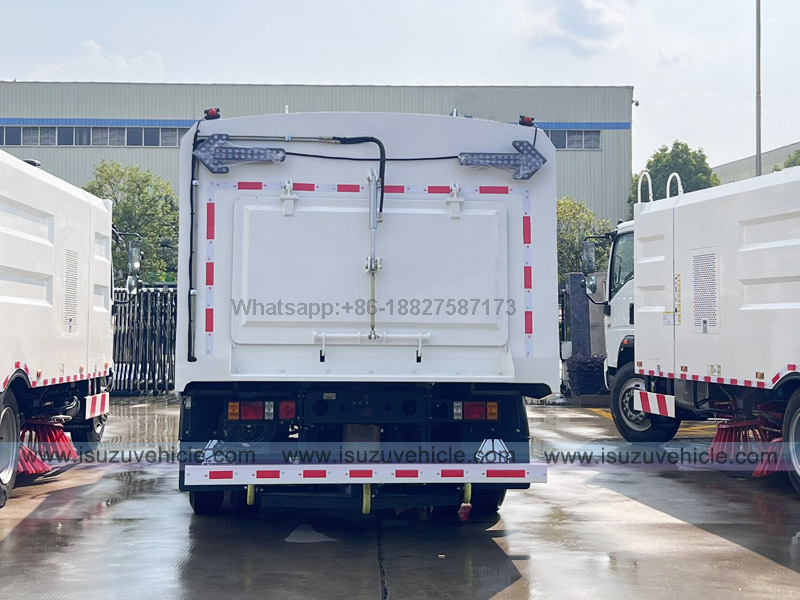 SINOTRUK HOWO 4cbm Dustbin And 1500 Liters Water Tank Road Sweeper Vehicle