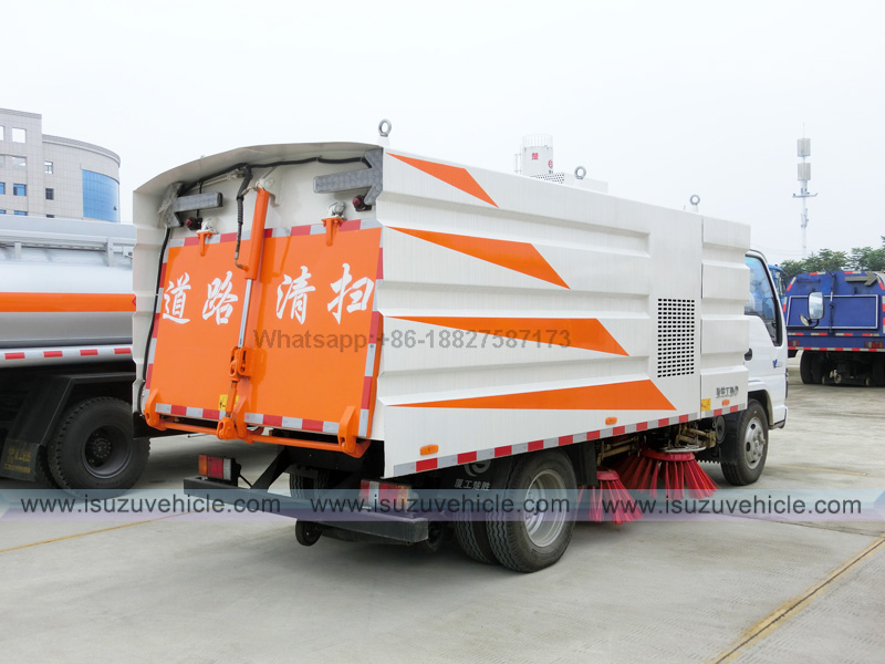 ISUZU 4cbm Dustbin And 1500 Liters Water Tank Street Sweeper Truck