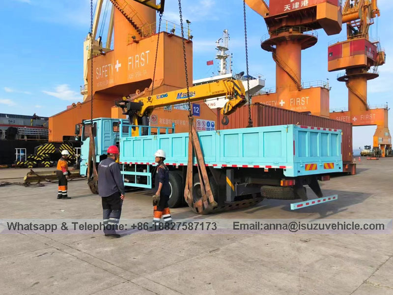 Shacman 10T Truck Mounted Crane 