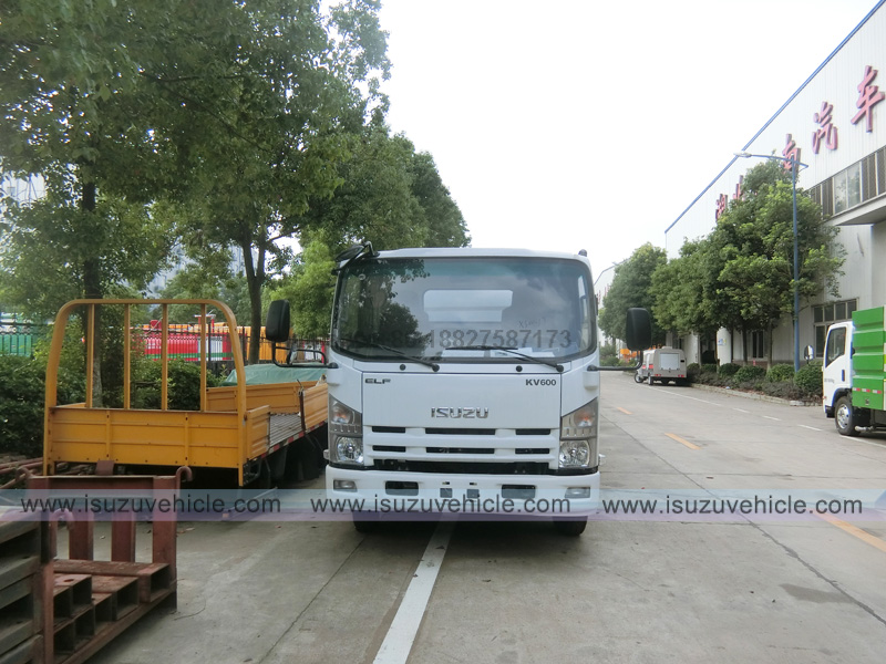 ISUZU 4cbm Dustbin And 1500 Liters Water Tank Road Sweeper Machine