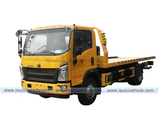 SINOTRUK HOWO 4*2 3-5ton Road Flatbed Wrecker Tow Truck for Sale